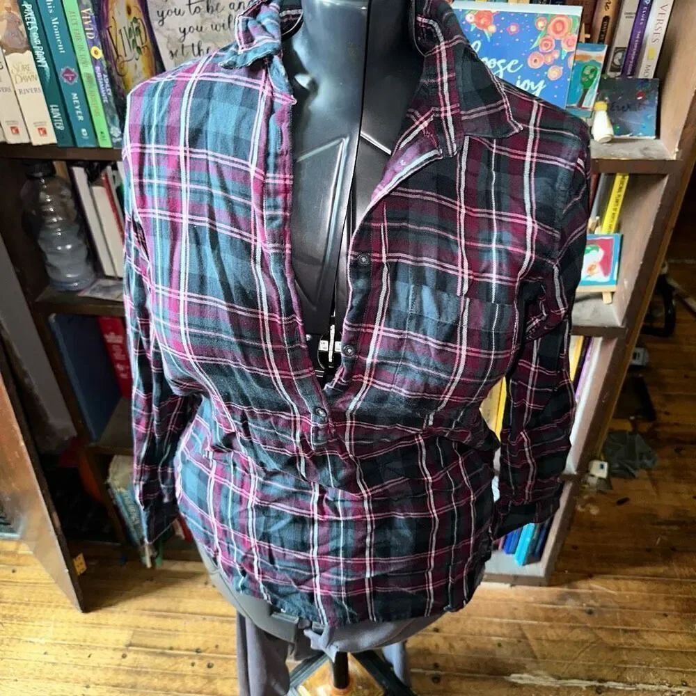 Gap pink & gray plaid tartan flannel long sleeve XS shirt